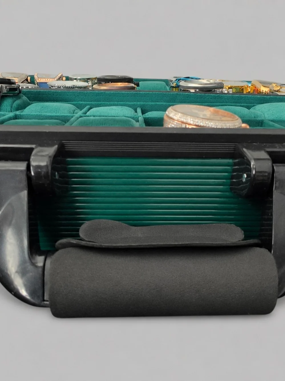 New 48 Slot Aluminum Watch Storage&Display Carrying Case With Lock.